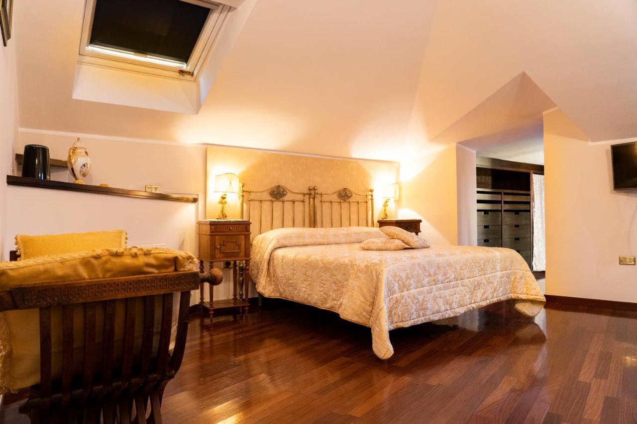 Real Borbone Bed and Breakfast Καζέρτα Εξωτερικό φωτογραφία
