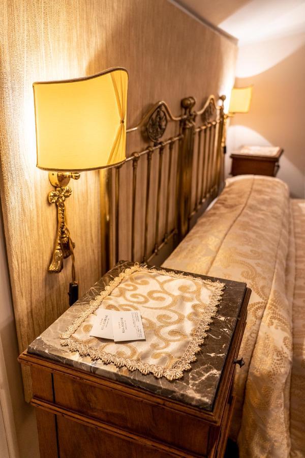Real Borbone Bed and Breakfast Καζέρτα Εξωτερικό φωτογραφία
